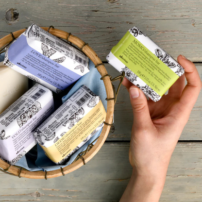 DAVINES ESSENTIAL HAIRCARE Shampoo Bar 100G