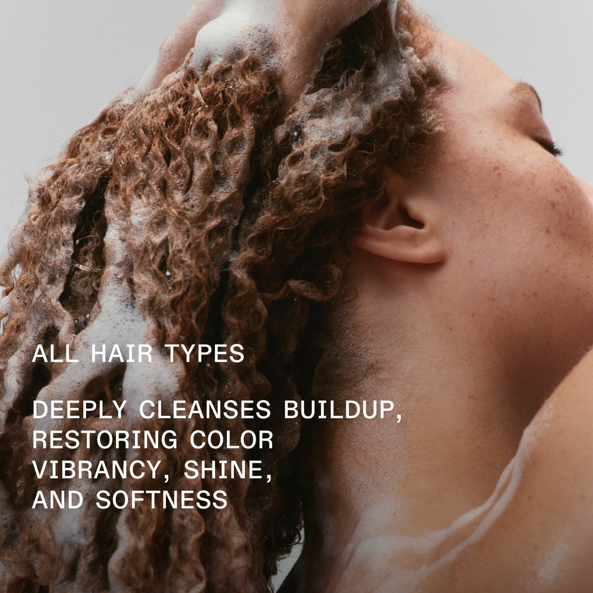 OLAPLEX No.4C Clarifying Shampoo 5x cleaner hair claim